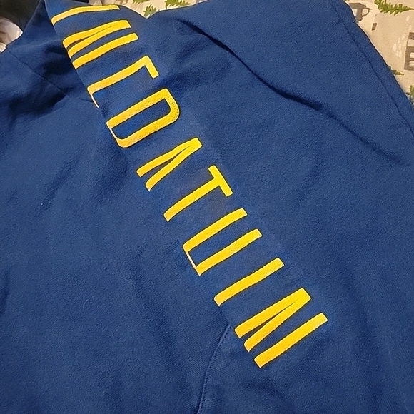 Infrathin Sweater - Picture 2 of 3